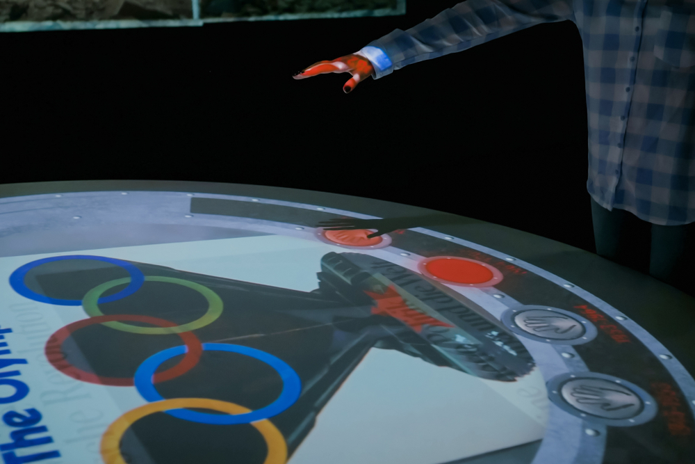 touchless kiosks